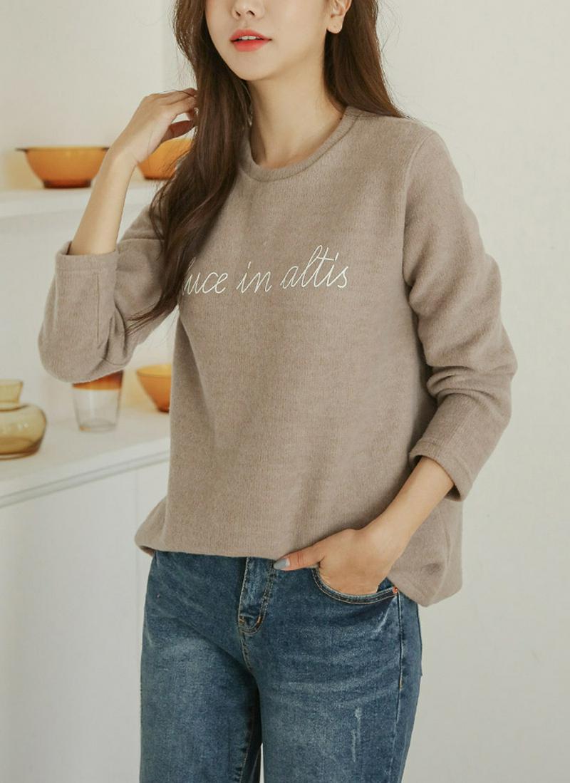 起毛レタリングTシャツ