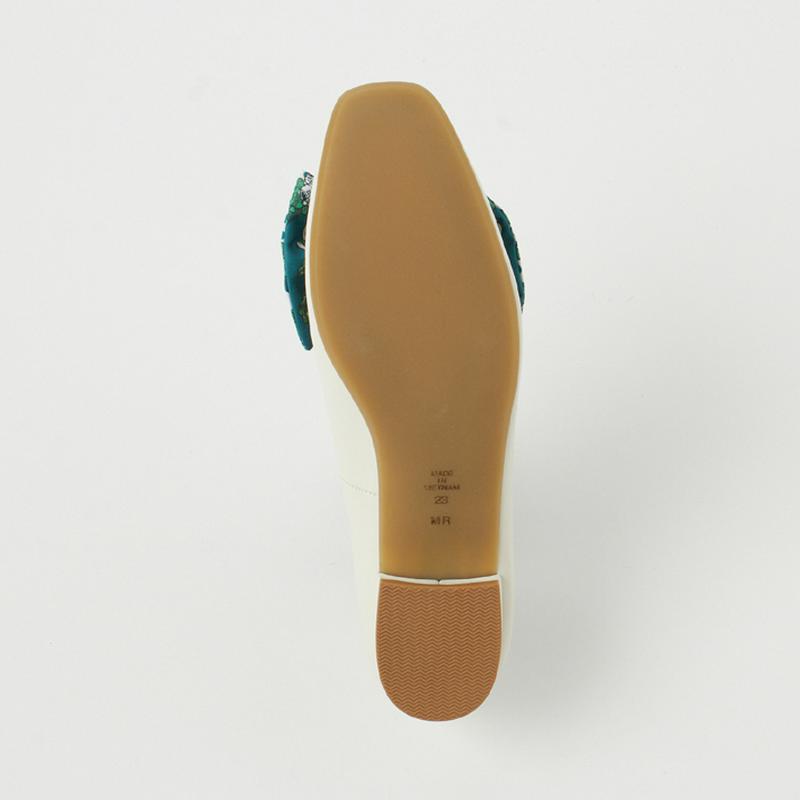 2WAYで使える♪チェーン×リボンのオペラシューズ