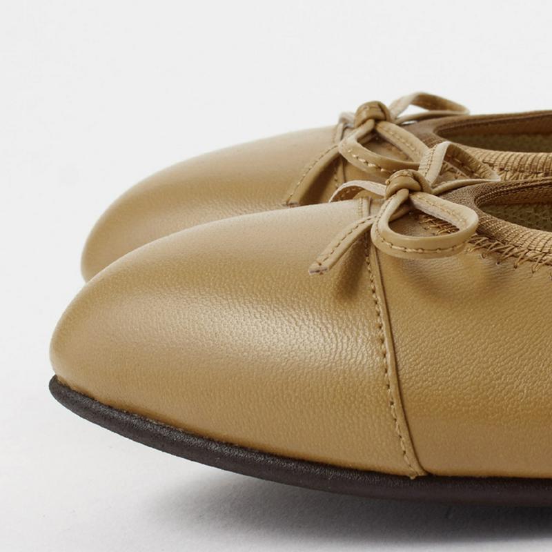 シンプルで使いやすい☆プチリボンバレエシューズ