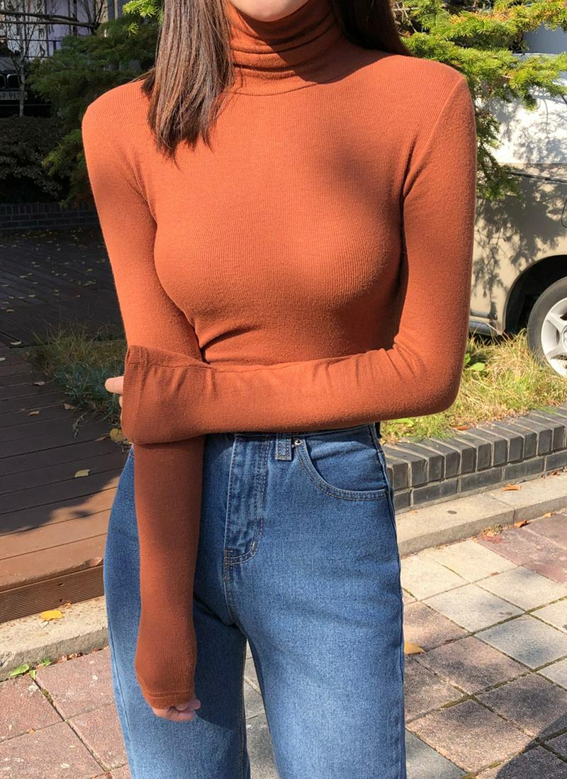 起毛スリムタートルネックTシャツ