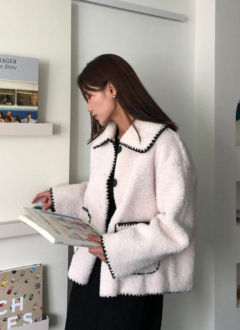 配色ボアカラージャケット