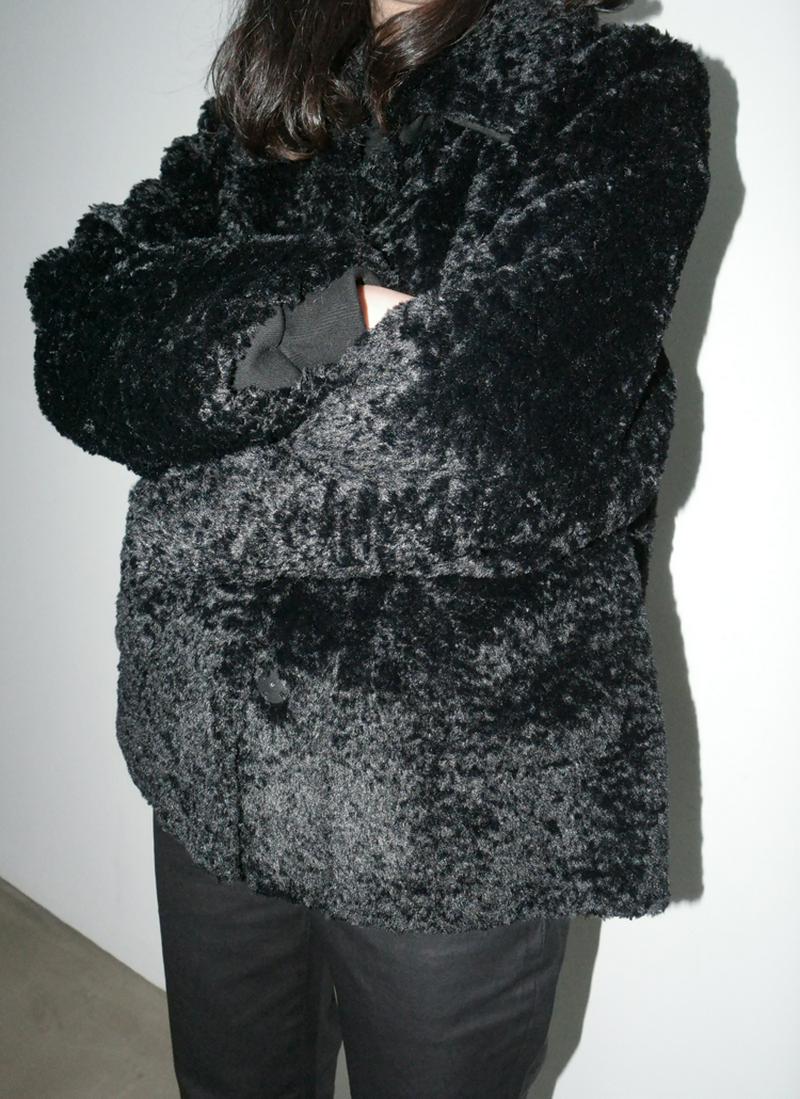 ソフトボアカラージャケット