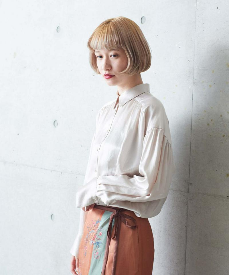 ●○アセテートヴィンテージサテンシャツカラーブラウス（cardo fabrica）