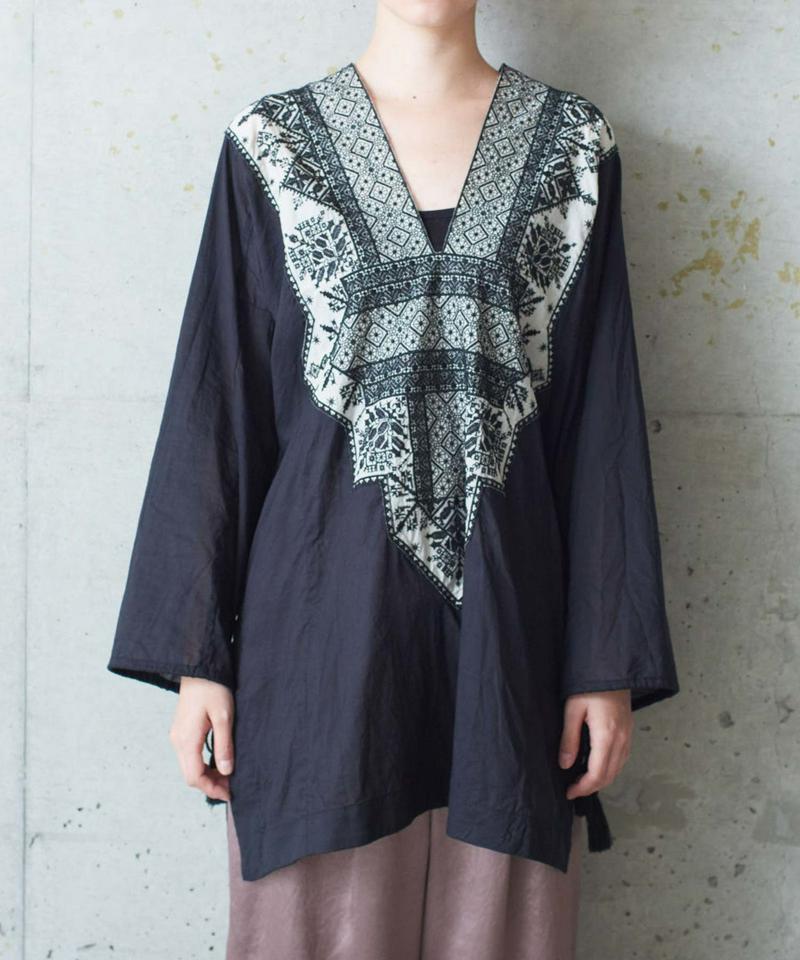 ○80ローン刺繍カフタンブラウス（cardo fabrica）