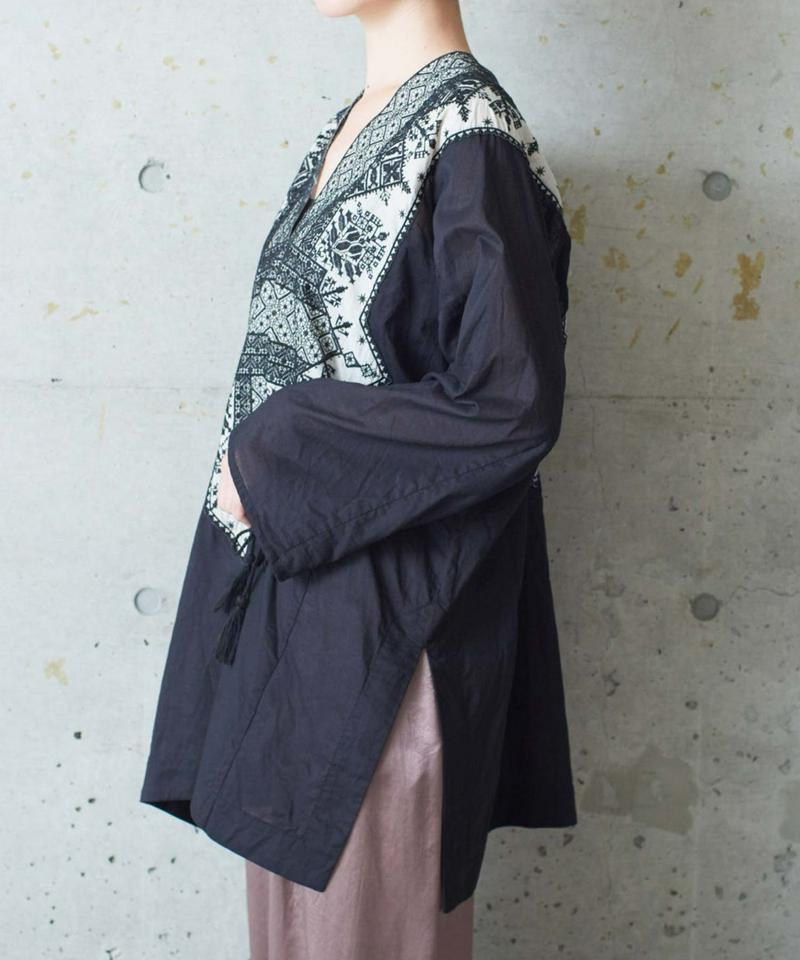 ○80ローン刺繍カフタンブラウス（cardo fabrica）