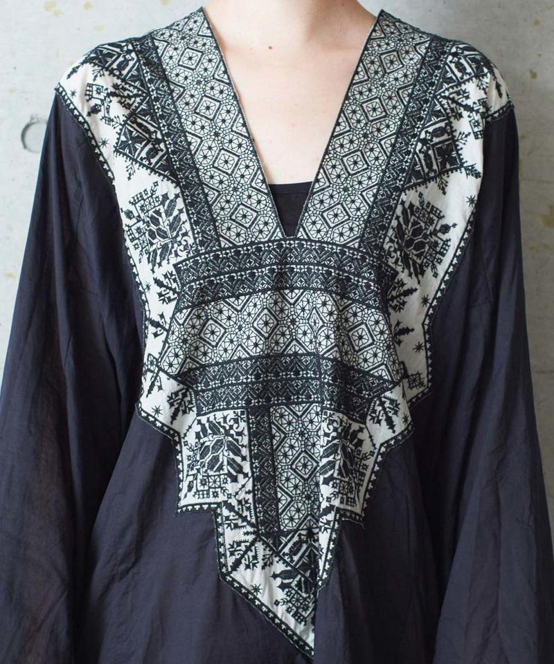 ○80ローン刺繍カフタンブラウス（cardo fabrica）