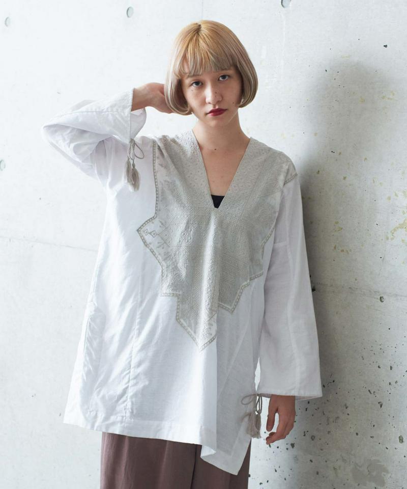 ○80ローン刺繍カフタンブラウス（cardo fabrica）