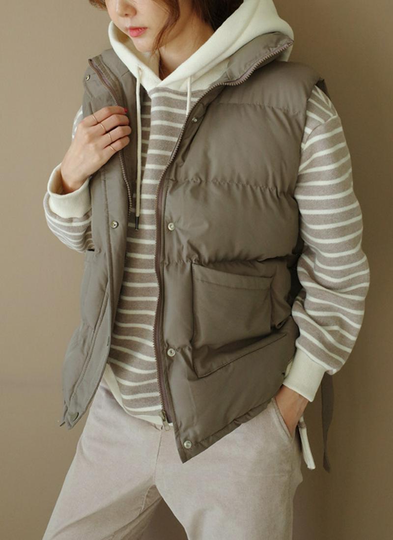 バックストラップ中綿ベストジャケット