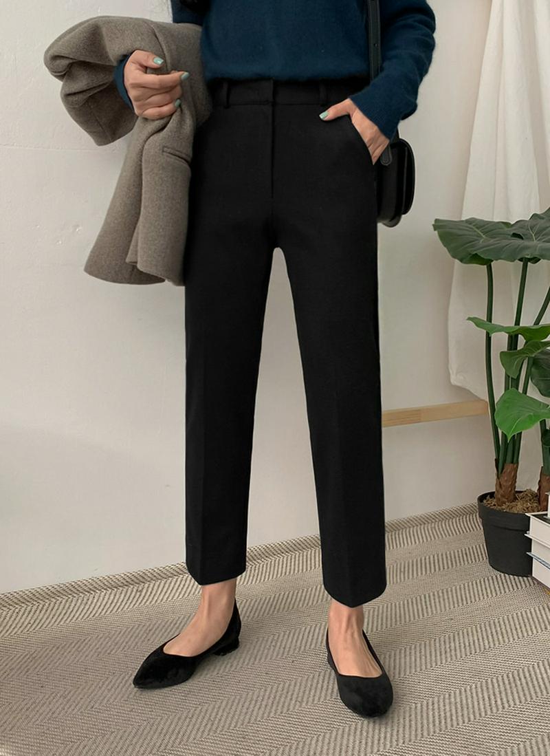 内ゴムストレートスラックス