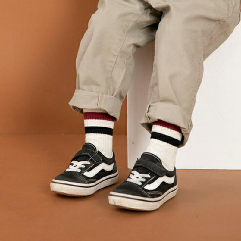 【全品送料無料～6/26 09:59迄】【あす楽】【公式 靴下屋】 キッズ 2ライン ショートソックス 16～18cm / 靴下 タビオ Tabio くつ下 ショート ソックス キッズ 子供 子供用靴下 日本製