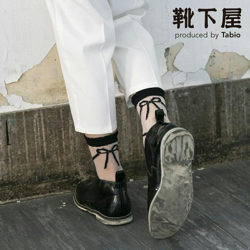 【全品送料無料~6/26 09:59迄】【あす楽】【公式 靴下屋】 キッズ レースアップ シアー ショートソックス 19~21cm / 靴下 タビオ Tabio くつ下 シアーソックス ショート ソックス ジュニア 子供 子供用靴下 クリアー 透け シースルー チュール 黒 日本製