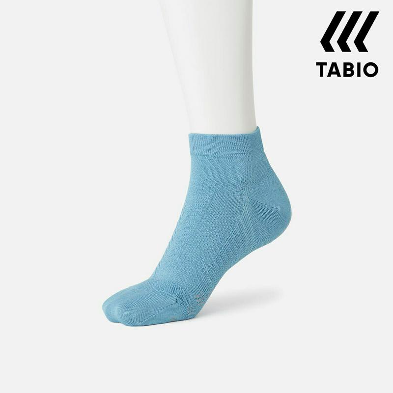 【全品送料無料～6/26 09:59迄】【あす楽】【公式 TABIO SPORTS】 レーシングラン 23～25cm / 靴下屋 靴下 タビオ タビオスポーツ Tabio くつ下 ショート ソックス ランニング ジョギング マラソン 陸上 レディース 黒 日本製