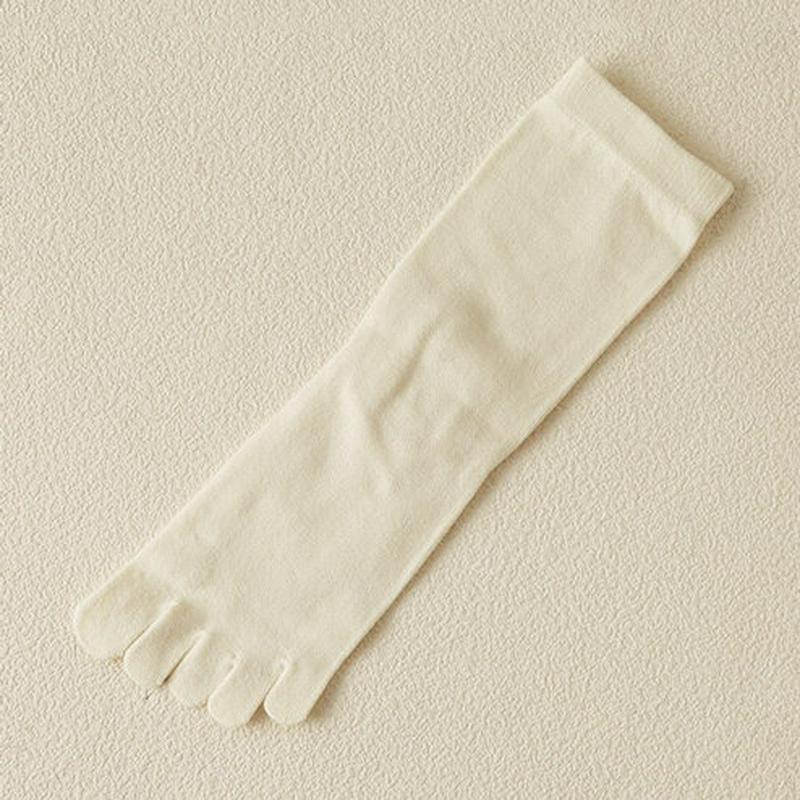 【あす楽】【靴下屋】 うるおいキープ無地5本指ソックス オフホワイト ホワイト 白 / 靴下 タビオ Tabio くつ下 レディ