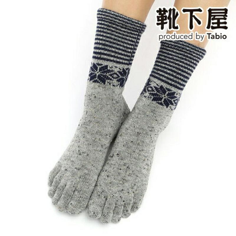 【あす楽】【靴下屋】 足首雪柄ゴムナシボーダー五本指ソックス / 靴下 タビオ Tabio くつ下 クルー 五本指 5本指 五本