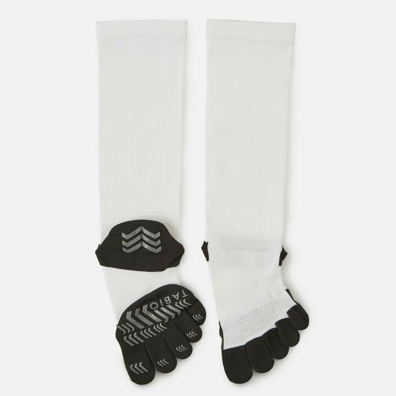 【あす楽】【TABIO SPORTS】 コンプレッション 五本指 ハイソックス 23〜25cm オフホワイト / 靴下屋 靴下 タビオ タビオスポーツ Tabio くつ下 レディース 日本製 ¬¬