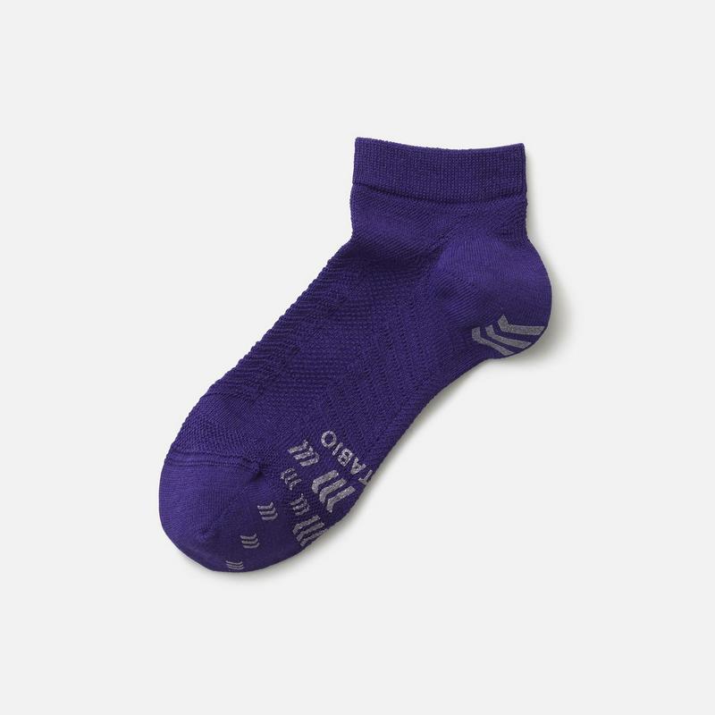 【あす楽】【TABIO SPORTS】 レーシングラン 21〜23cm バイオレット / 靴下屋 靴下 タビオ タビオスポーツ Tabio くつ下 ショート レディース 小さいサイズ S 日本製 ¬¬