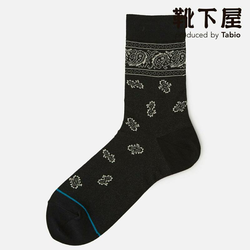 【全品送料無料★〜12/26 23:59迄】【あす楽】【Tabio MEN】 メンズ 綿バンダナ柄ラインソックス / 靴下屋 靴下 タビオ くつ下 クルー メンズ 日本製 2012ka