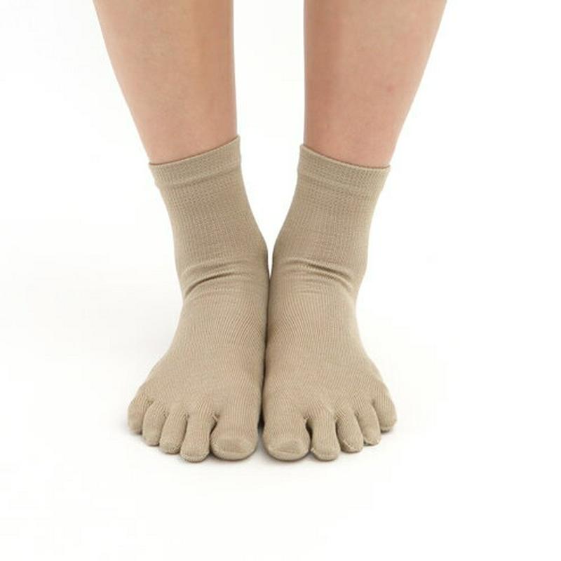 【あす楽】【TABIO LEG LABO】 しっとり絹の5本指ソックス22〜24cm【気持ちいいシルクの靴下】 / 靴下屋 靴下 タビオ くつ下 5本指 五本指 5本指靴下 五本指靴下 クルー シルク 絹 カテキン 消臭 レディース 日本製