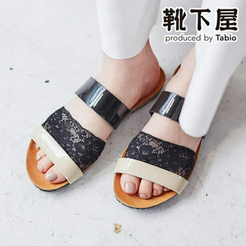 【全品送料無料～6/26 09:59迄】【あす楽】【公式 Tabio】 クッション付 レース トングタイプ / 靴下屋 靴下 タビオ くつ下 レディース トング靴下 トングソックス サンダルソックス 浴衣 下駄 痛くない サンダル用ソックス サンダル用靴下 夏 靴ずれ防止 黒 日本製
