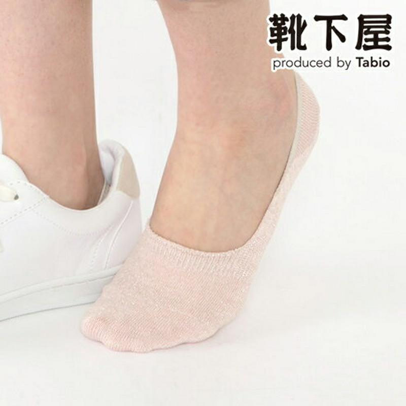 【全品送料無料～6/26 09:59迄】【あす楽】【公式 Tabio】 ラメ× デオセル 深履き カバーソックス 24～26cm / 靴下屋 靴下 タビオ くつ下 カバー フットカバー 消臭靴下 消臭 吸水 速乾 デオドラント レディース 大きいサイズ Lサイズ 黒 日本製