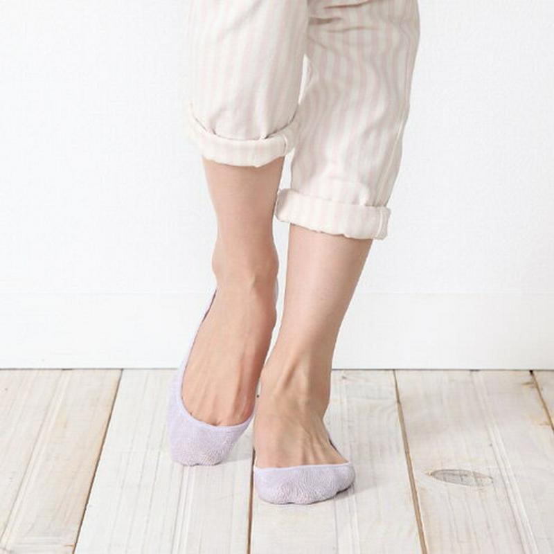 【あす楽】【公式 靴下屋】デオドラント 綿混 ラメ 浅履き カバーソックス / 靴下 タビオ Tabio くつ下 消臭靴下 消臭 吸水 速乾 レディース フットカバー ドライな 消臭 ラメ カバーソックス 黒 日本製 2406de