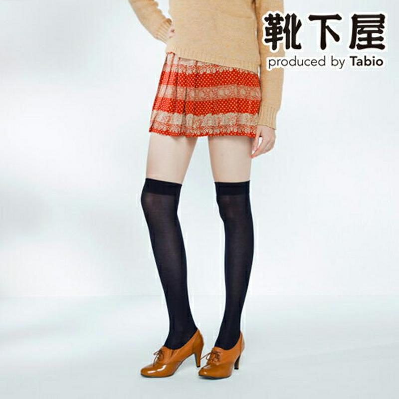 【あす楽】【靴下屋】 薄手の無地ニーハイソックス / 靴下 タビオ Tabio くつ下 レディース ニーハイソックス 日本製 2206ka