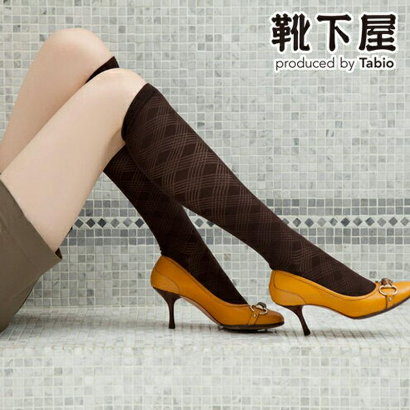【あす楽】【靴下屋】 斜め透かし柄ハイソックス / 靴下 タビオ Tabio くつ下 レディース ハイソックス 日本製