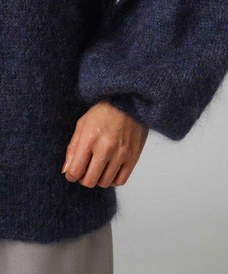 モヘヤ混ハイネックニットプルオーバー