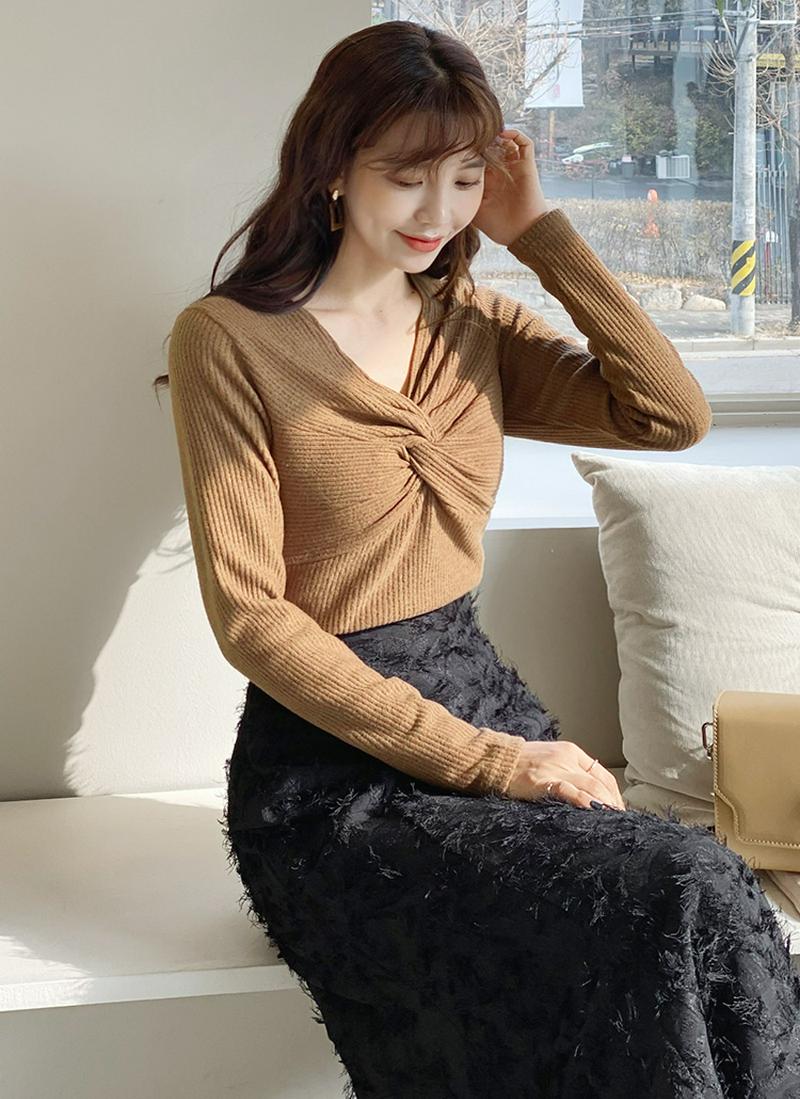 ツイストVネックリブTシャツ・全3色