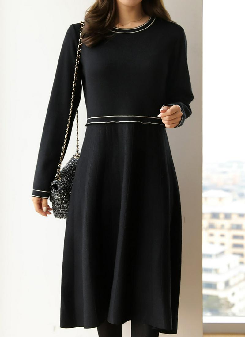 配色ニットAラインワンピース