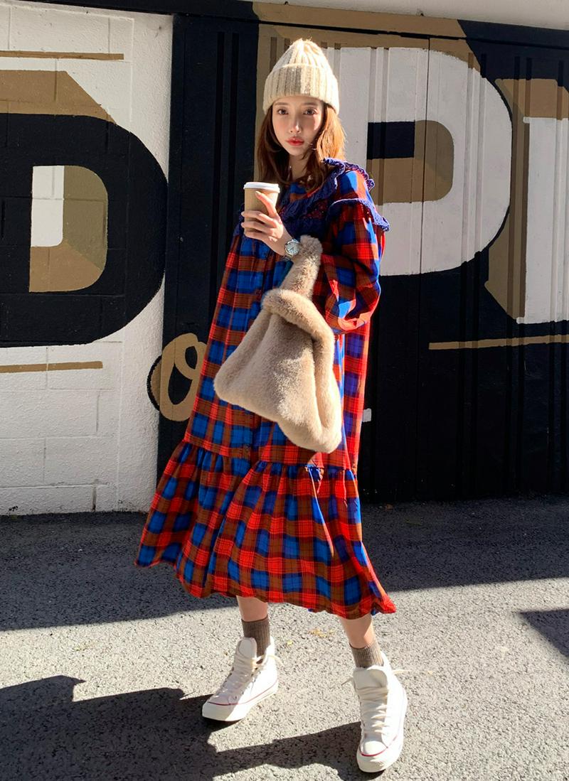 パンチングレースカラーチェックワンピース