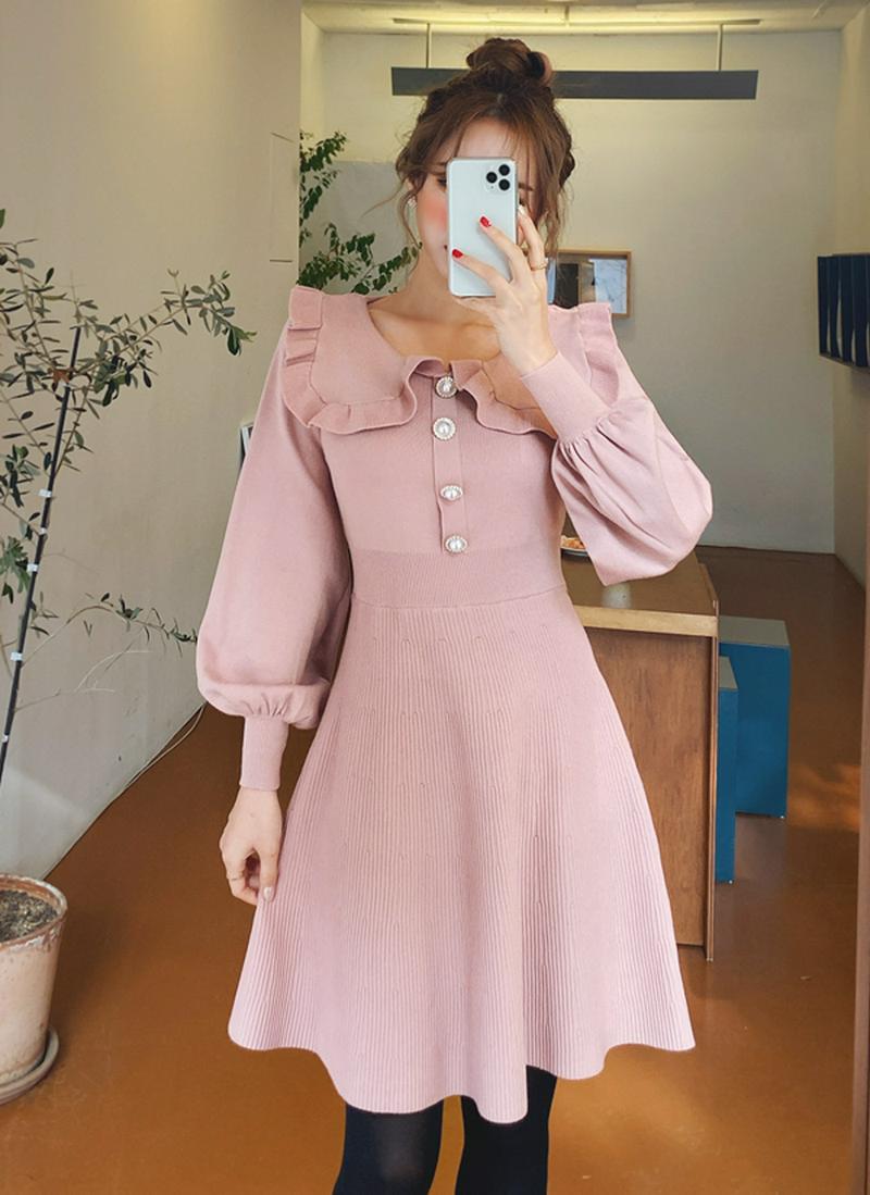 フリルワイドカラーニットワンピース