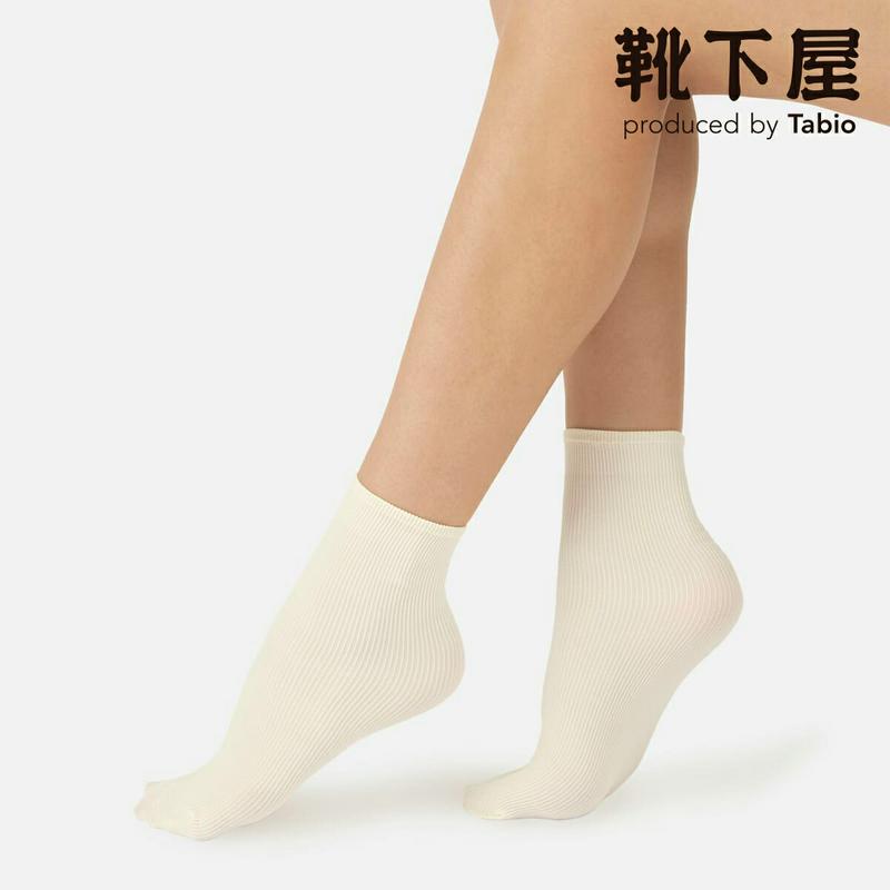 【全品送料無料～6/26 09:59迄】【あす楽】【公式 靴下屋】 60デニールプレミアムリブ風ショートソックス / 靴下 タビオ Tabio くつ下 ショート タイツ カラータイツ ストッキング デニール レディース 黒 日本製
