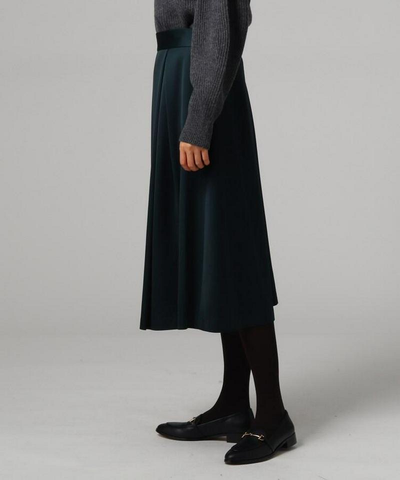 メリノサテンタックスカート