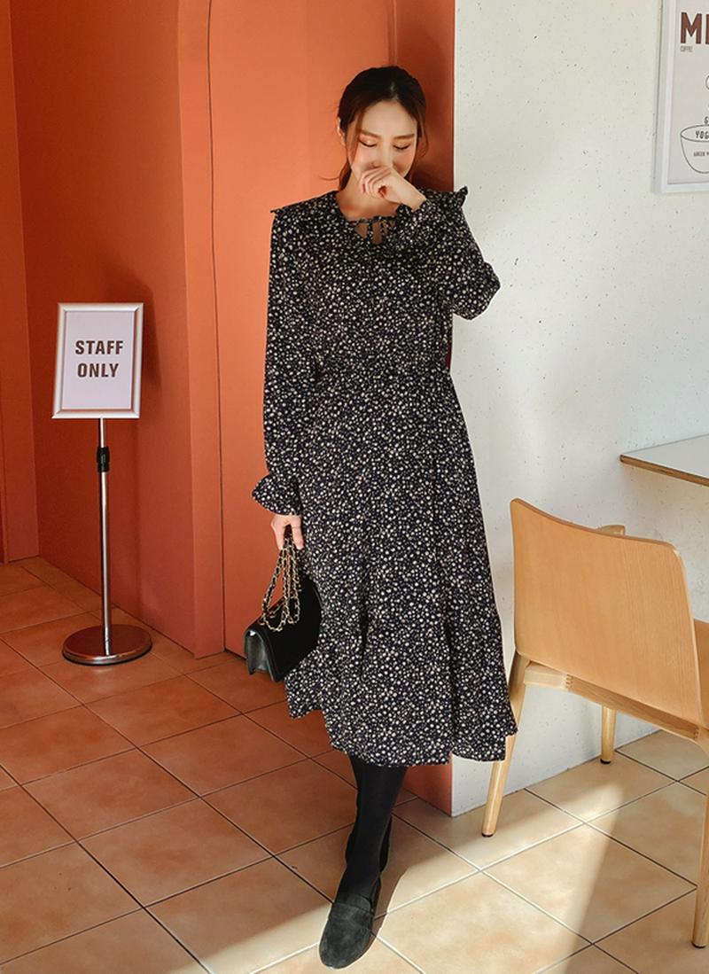 フリルカラーリボンポイントワンピース