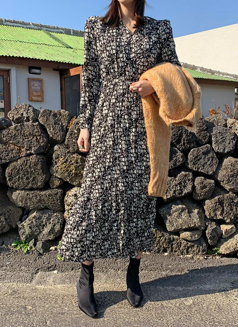 リンクルフラワーパターンワンピース