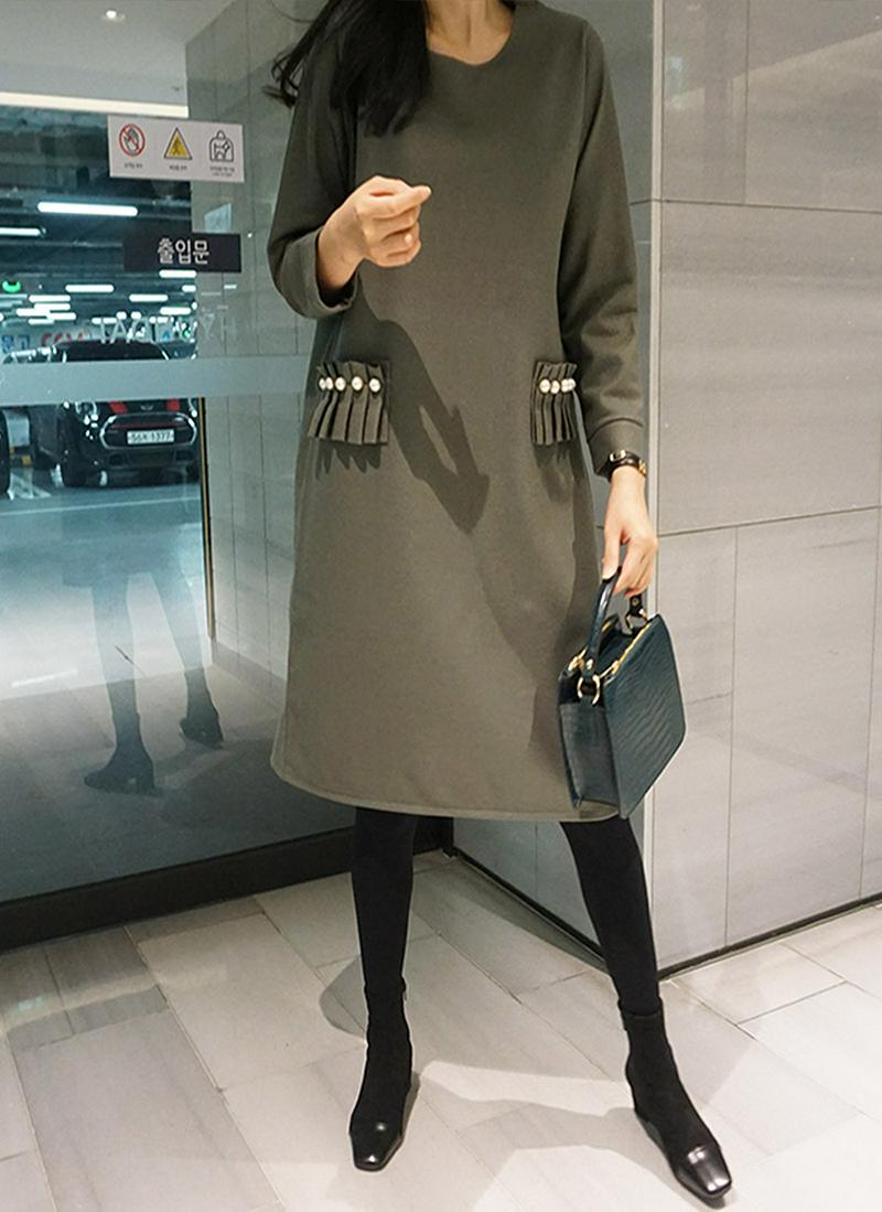 パールプリーツポイントワンピース