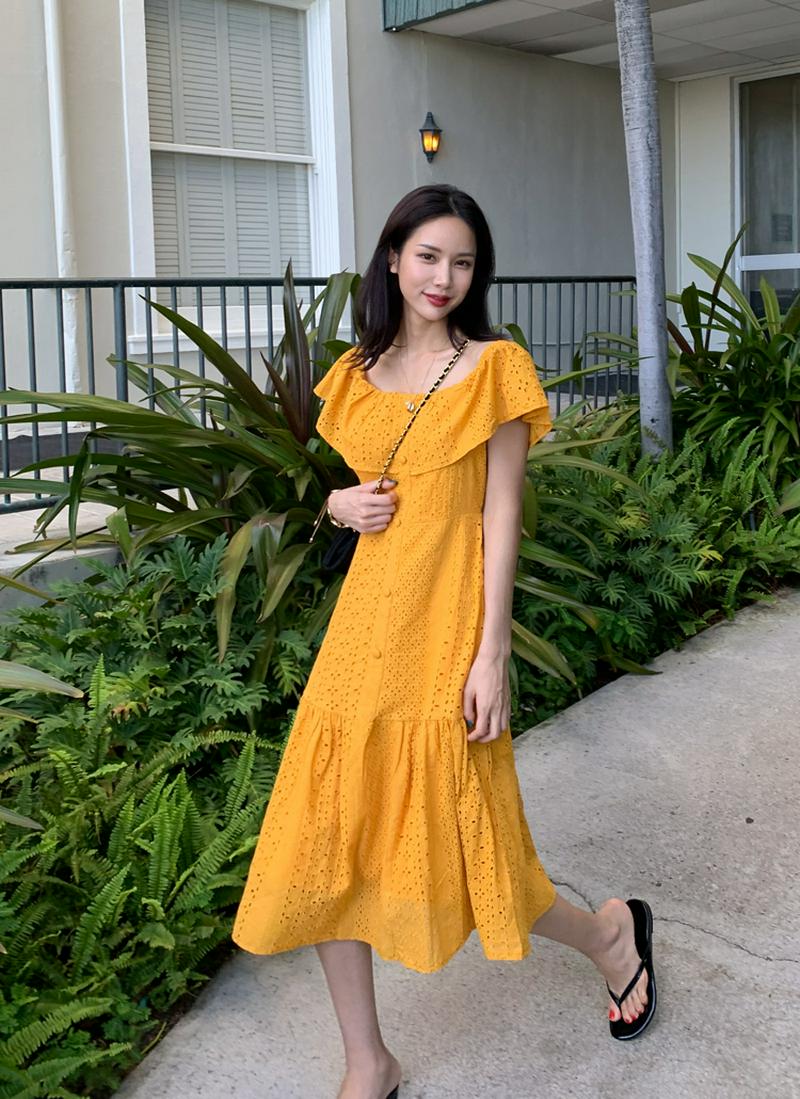 ラッフルパンチングワンピース