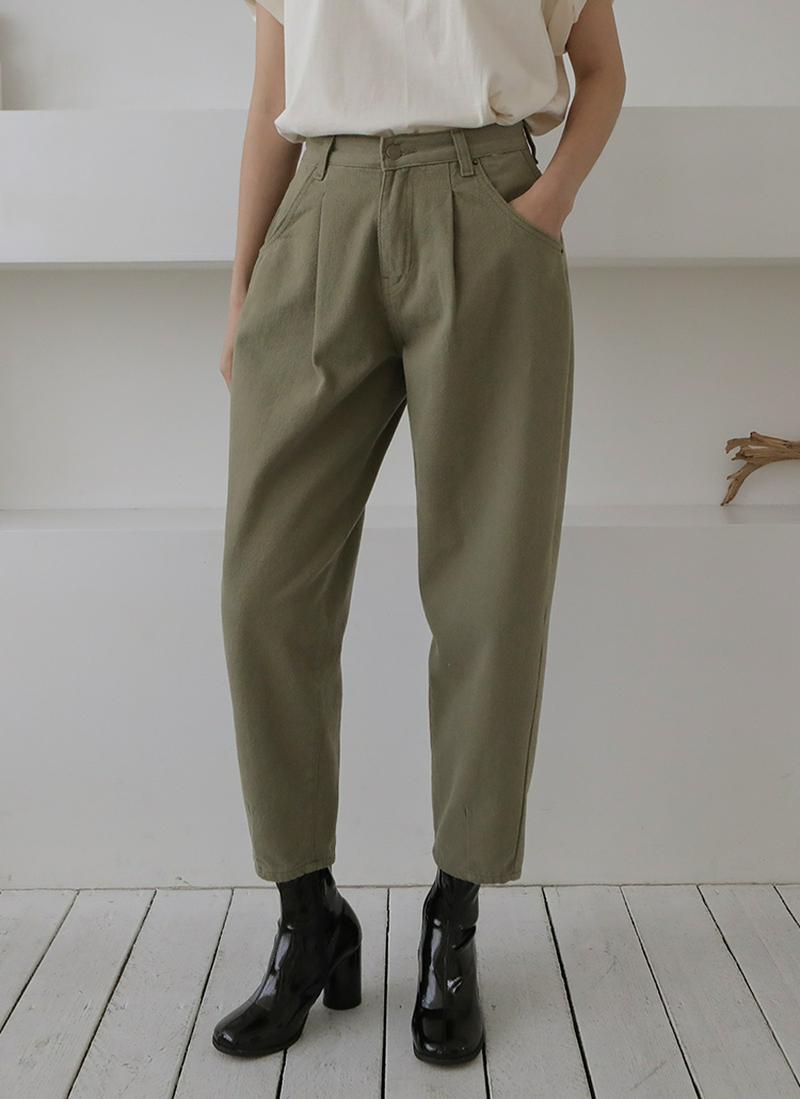 裏起毛タックテーパードパンツ