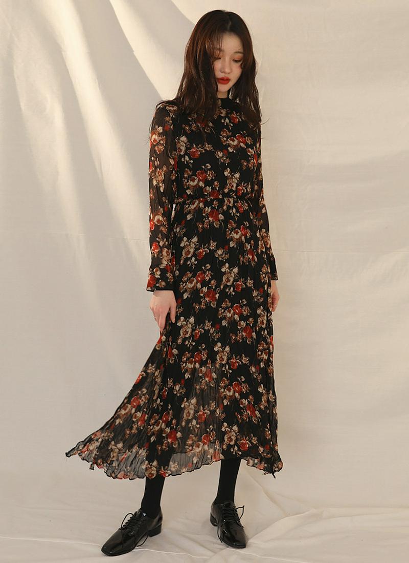 ウエストゴム花柄シフォンワンピース