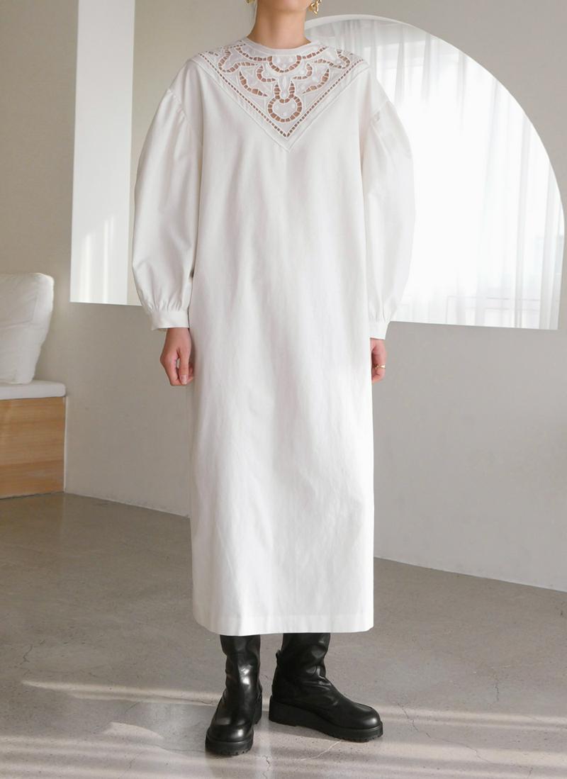 レースネックロングワンピース