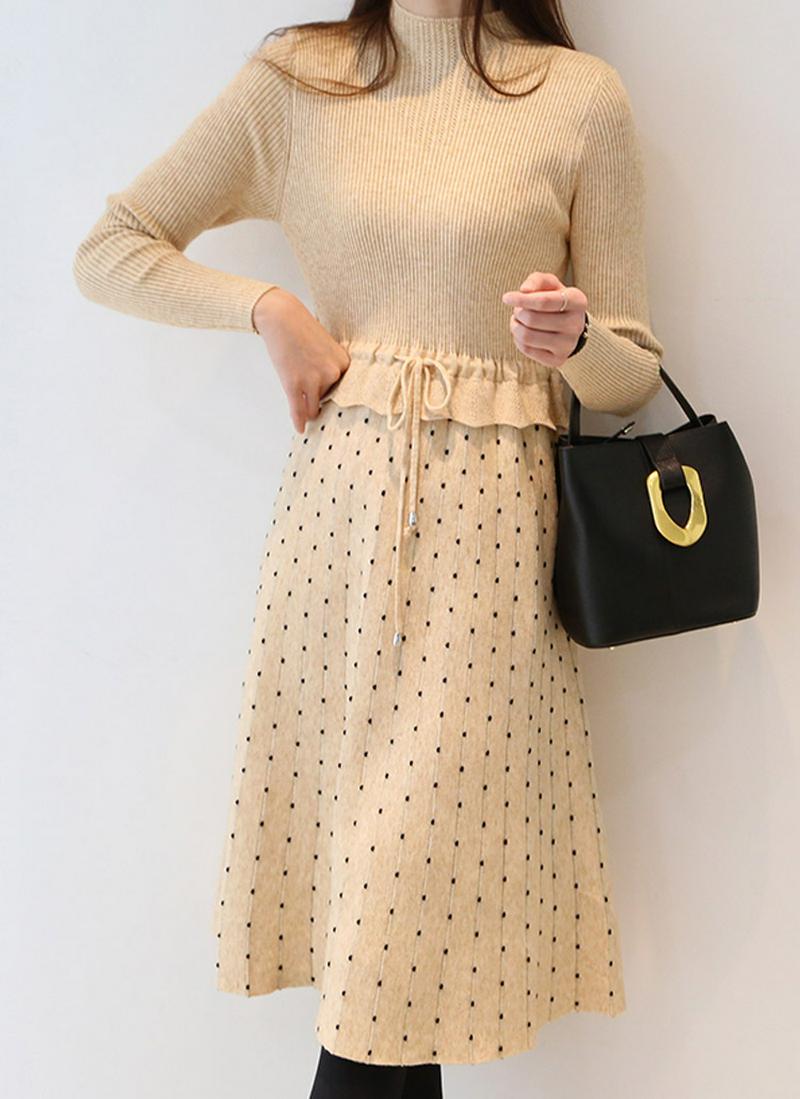 ドロストドットプリーツニットワンピース