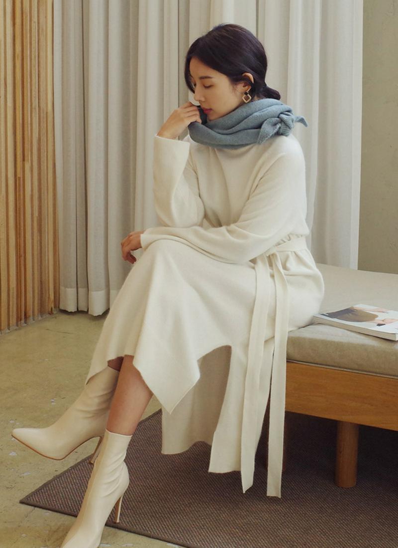 ストラップ付ファーブレンドニットワンピース