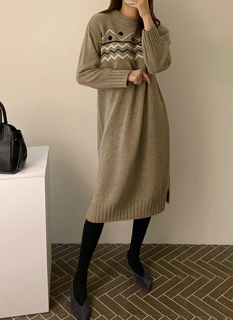 ジグザグラインウール混ニットワンピース