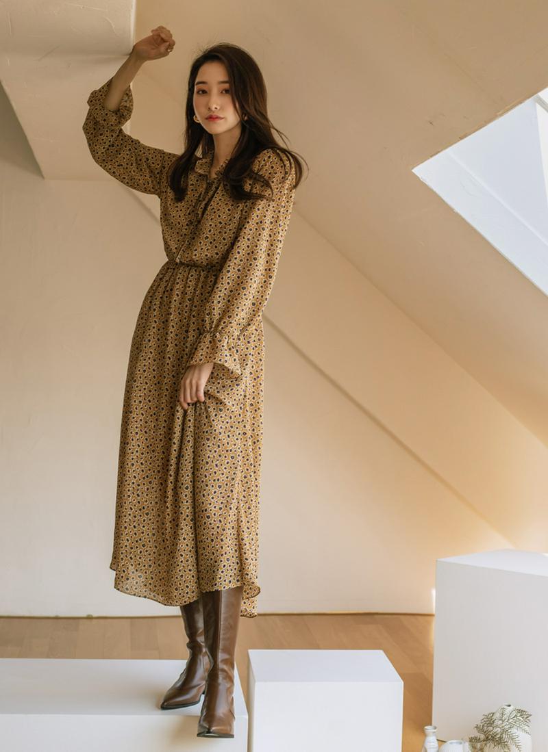 フリルリボンネックパターンワンピース