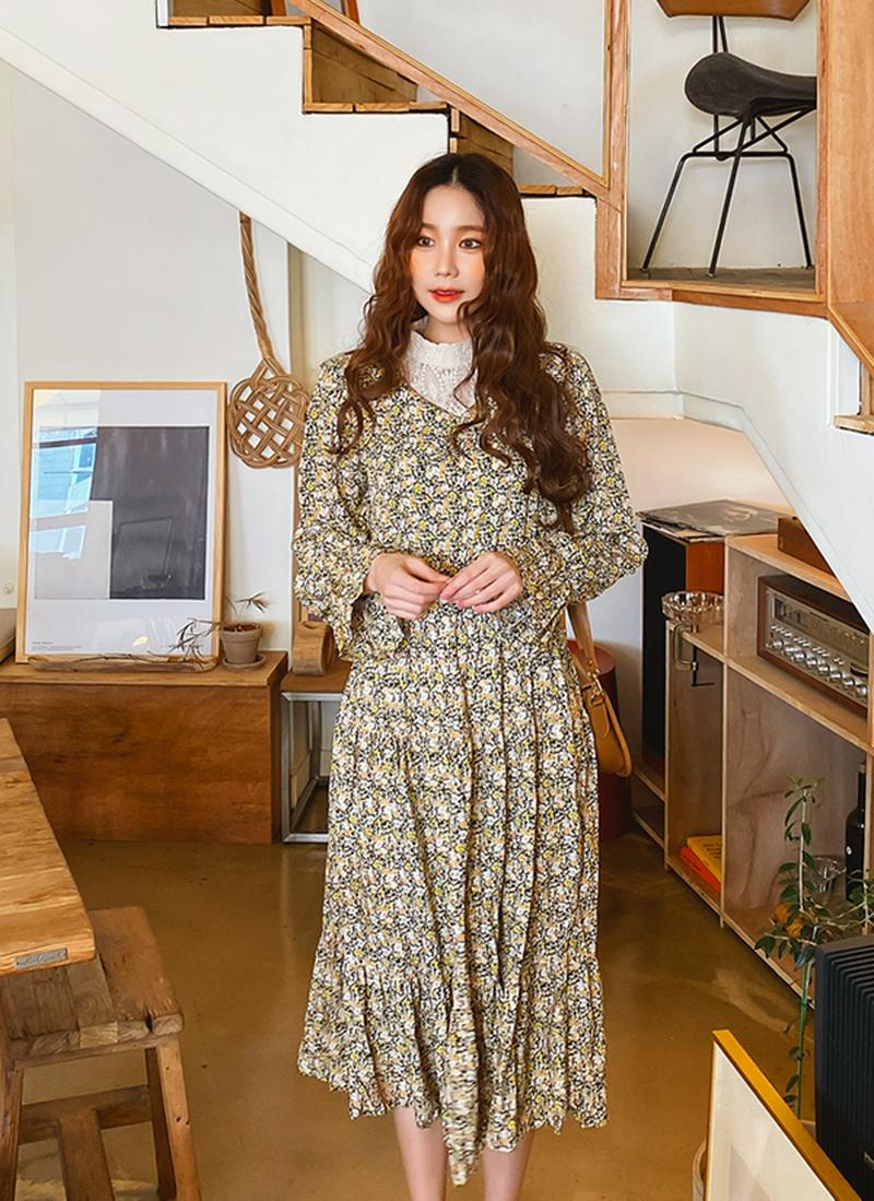 ベルト付レースパネル花柄ワンピース