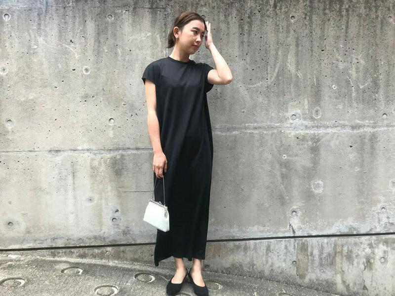 ブラックバックレスワンピース　D79 【monicaselect】モニカセレクト　レディースファッション　韓国ファッション　プチ