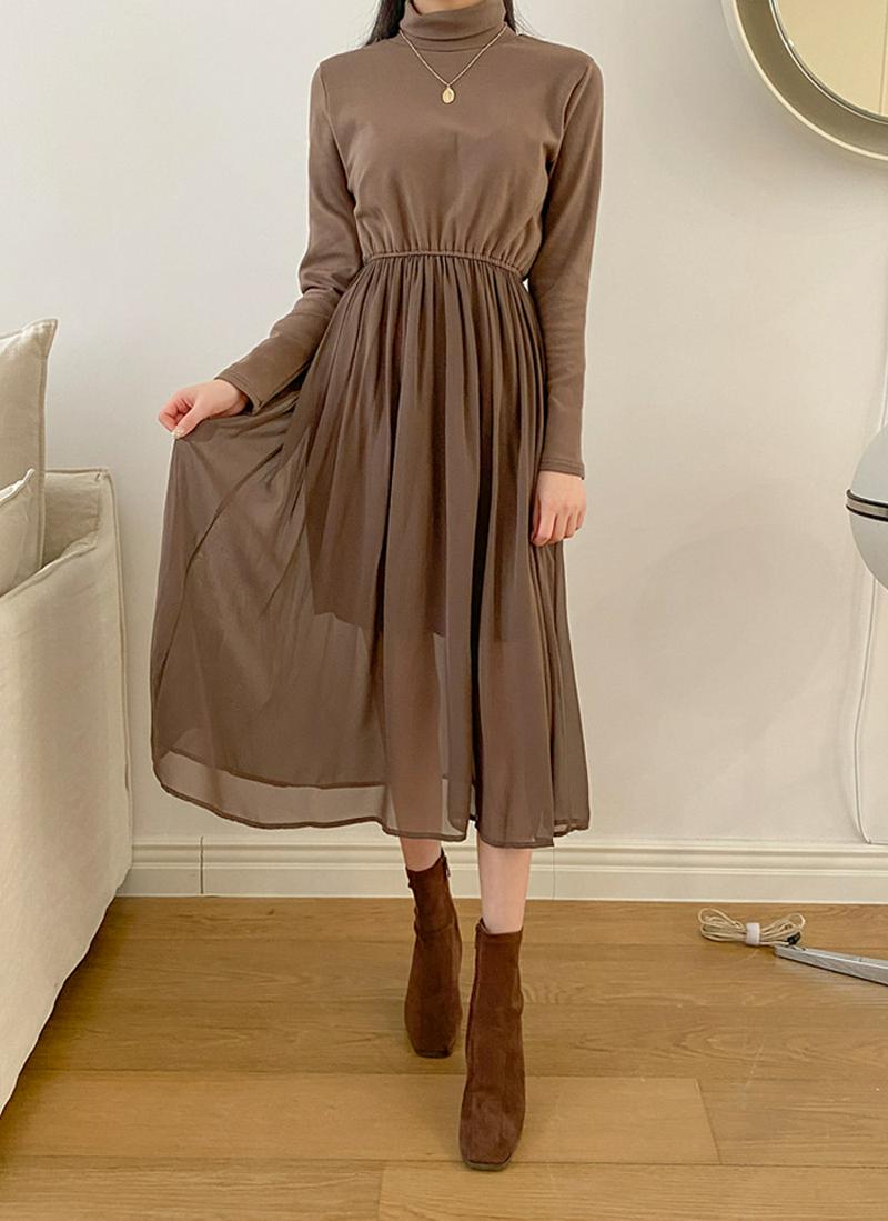 タートルネックシフォンワンピース