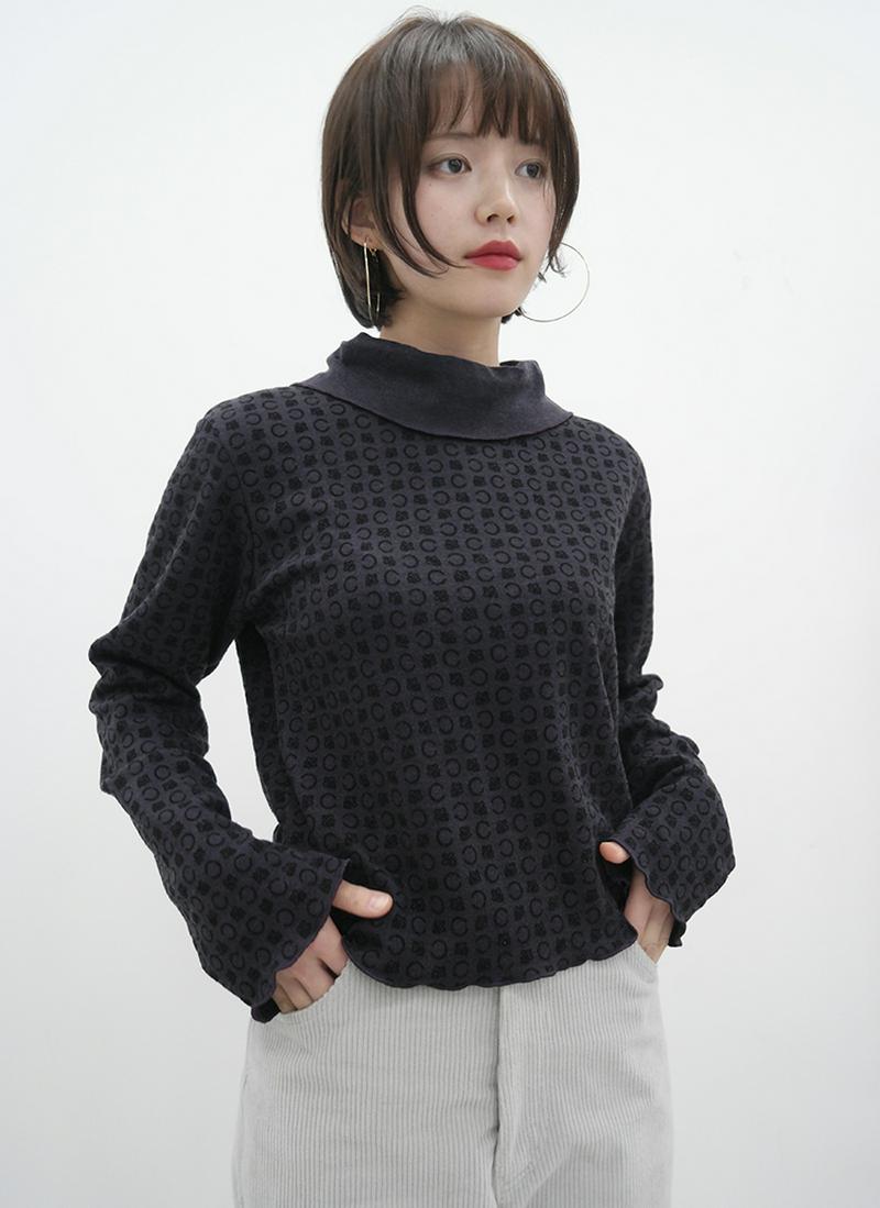 2TYPEボタンハイネックTシャツ