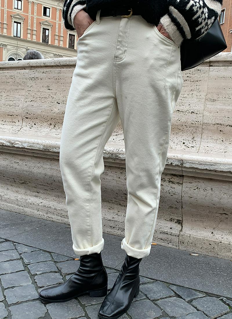 裏起毛バックゴムテーパードパンツ